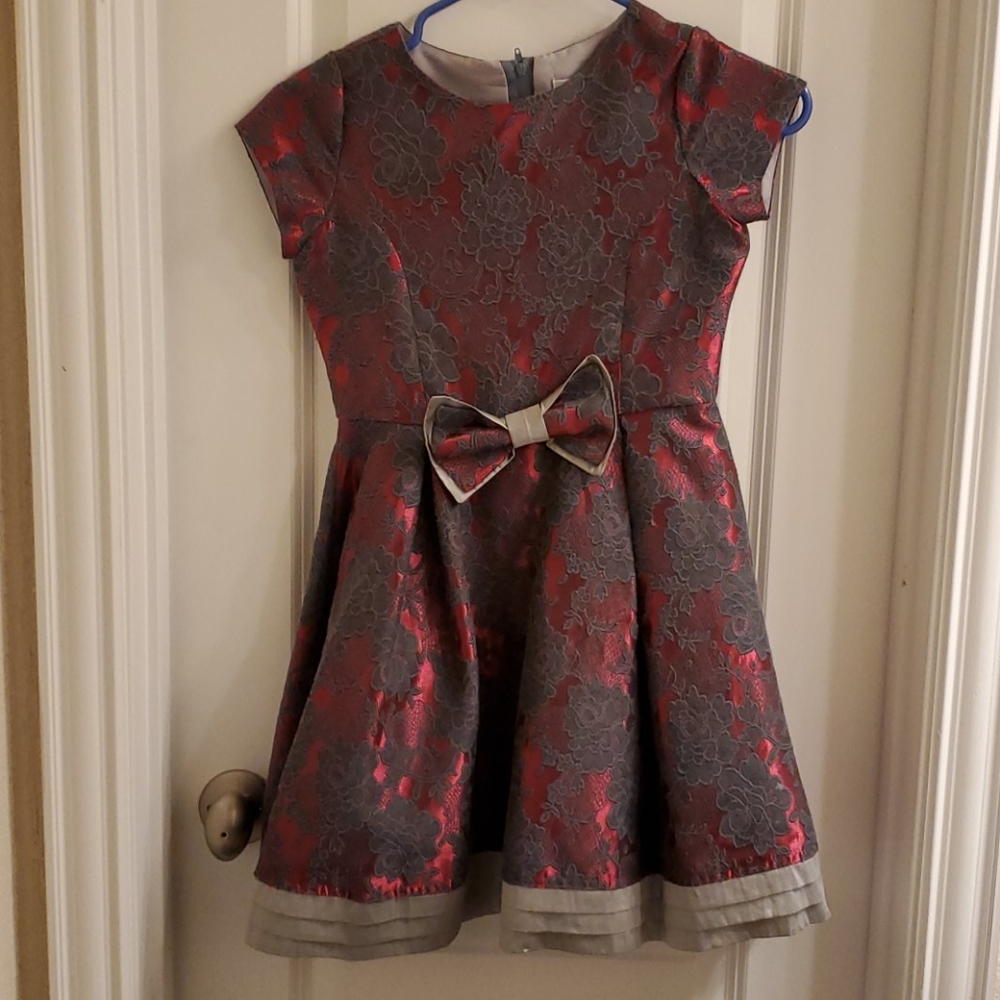 Girls dress